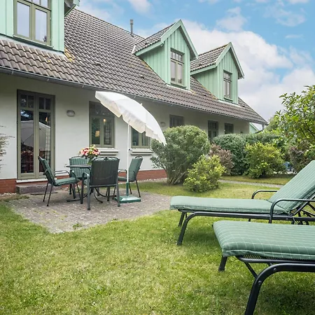 בית נופש Ferienhaussiedlung Strandperlen Kuestenhof 2b ווסטרו